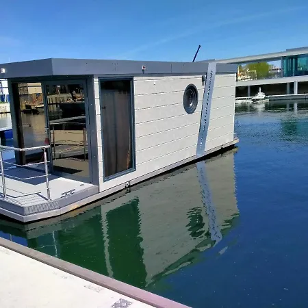 Houseboat Porta Mare - Gdyně