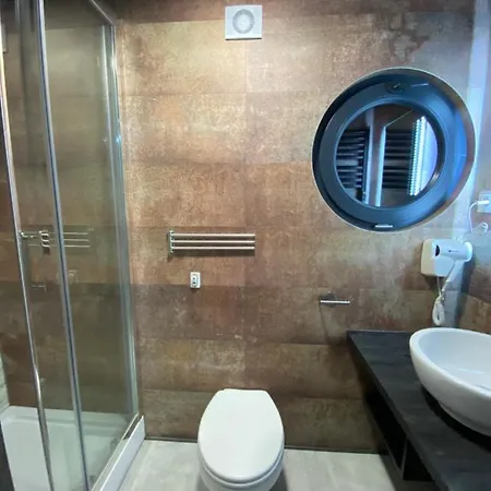 Apartmán Houseboat Porta Mare - *